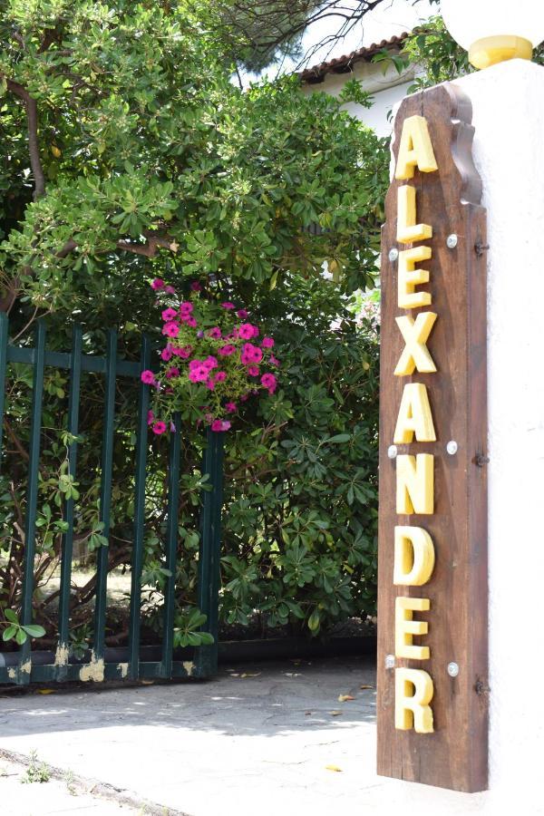 Alexander Aparthotel Pefkochori Luaran gambar